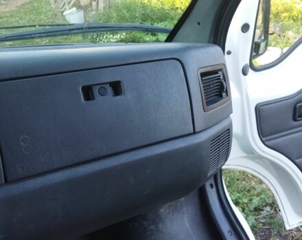 Белый Пежо Boxer, объемом двигателя 1.9 л и пробегом 403 тыс. км за 1419 $, фото 11 на Automoto.ua