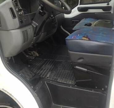 Білий Пежо Boxer, об'ємом двигуна 2.5 л та пробігом 400 тис. км за 2250 $, фото 16 на Automoto.ua