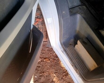 Белый Пежо Boxer, объемом двигателя 2.2 л и пробегом 0 тыс. км за 2800 $, фото 2 на Automoto.ua