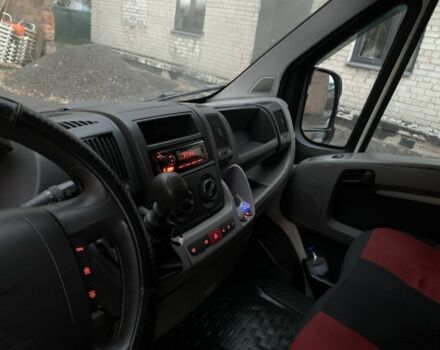 Белый Пежо Boxer, объемом двигателя 2.2 л и пробегом 390 тыс. км за 5500 $, фото 4 на Automoto.ua