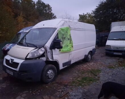 Белый Пежо Boxer, объемом двигателя 2.2 л и пробегом 365 тыс. км за 1400 $, фото 4 на Automoto.ua