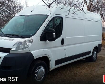 Белый Пежо Boxer, объемом двигателя 2.2 л и пробегом 186 тыс. км за 10500 $, фото 4 на Automoto.ua