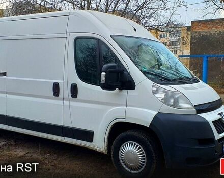 Белый Пежо Boxer, объемом двигателя 2.2 л и пробегом 186 тыс. км за 10500 $, фото 2 на Automoto.ua