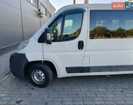 Белый Пежо Boxer, объемом двигателя 2.2 л и пробегом 293 тыс. км за 8700 $, фото 4 на Automoto.ua