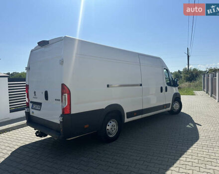 Белый Пежо Boxer, объемом двигателя 2.2 л и пробегом 300 тыс. км за 14300 $, фото 2 на Automoto.ua