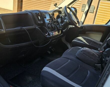 Белый Пежо Boxer, объемом двигателя 0 л и пробегом 200 тыс. км за 6200 $, фото 5 на Automoto.ua