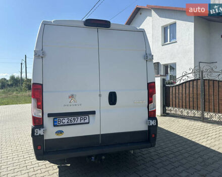 Белый Пежо Boxer, объемом двигателя 2.2 л и пробегом 300 тыс. км за 14300 $, фото 3 на Automoto.ua