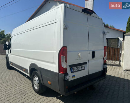 Белый Пежо Boxer, объемом двигателя 2.2 л и пробегом 300 тыс. км за 14300 $, фото 4 на Automoto.ua