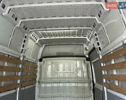 Белый Пежо Boxer, объемом двигателя 2 л и пробегом 174 тыс. км за 12950 $, фото 24 на Automoto.ua