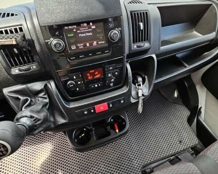 Білий Пежо Boxer, об'ємом двигуна 2 л та пробігом 295 тис. км за 13700 $, фото 2 на Automoto.ua