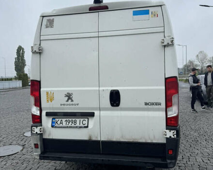 Белый Пежо Boxer, объемом двигателя 2.2 л и пробегом 177 тыс. км за 15500 $, фото 1 на Automoto.ua