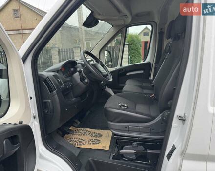 Белый Пежо Boxer, объемом двигателя 2.2 л и пробегом 220 тыс. км за 15899 $, фото 9 на Automoto.ua
