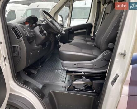 Белый Пежо Boxer, объемом двигателя 2.2 л и пробегом 175 тыс. км за 14950 $, фото 26 на Automoto.ua
