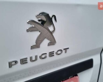 Белый Пежо Boxer, объемом двигателя 2.2 л и пробегом 245 тыс. км за 18300 $, фото 31 на Automoto.ua