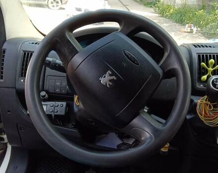 Білий Пежо Boxer, об'ємом двигуна 2.2 л та пробігом 525 тис. км за 9200 $, фото 7 на Automoto.ua