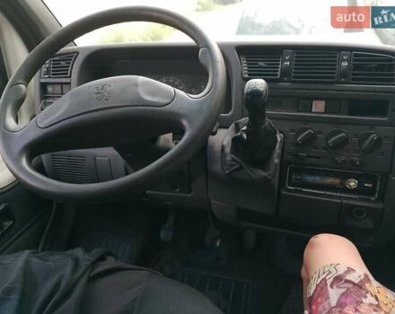 Белый Пежо Boxer, объемом двигателя 1.9 л и пробегом 500 тыс. км за 1000 $, фото 8 на Automoto.ua