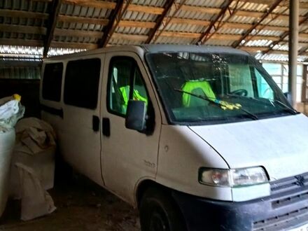 Белый Пежо Boxer, объемом двигателя 2.4 л и пробегом 0 тыс. км за 1100 $, фото 1 на Automoto.ua
