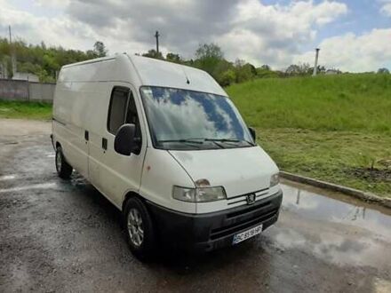 Белый Пежо Boxer, объемом двигателя 2.5 л и пробегом 400 тыс. км за 2250 $, фото 1 на Automoto.ua