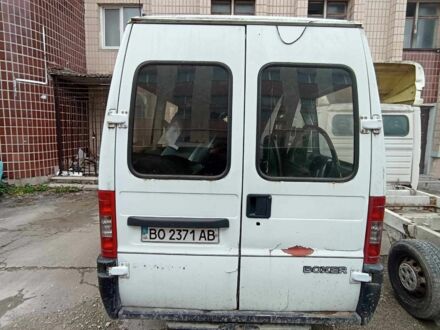 Белый Пежо Boxer, объемом двигателя 0 л и пробегом 250 тыс. км за 2500 $, фото 1 на Automoto.ua