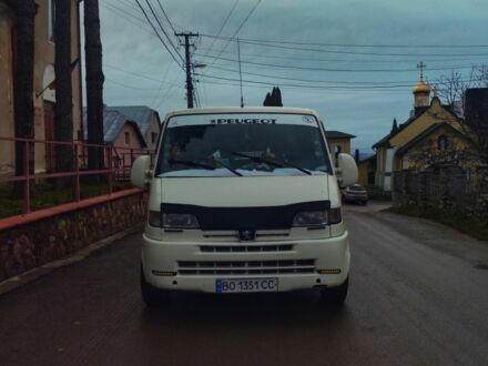 Білий Пежо Boxer, об'ємом двигуна 2.4 л та пробігом 700 тис. км за 2800 $, фото 1 на Automoto.ua