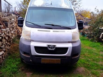 Белый Пежо Boxer, объемом двигателя 2.2 л и пробегом 0 тыс. км за 2800 $, фото 1 на Automoto.ua