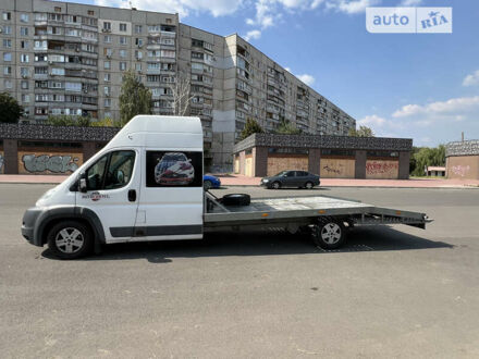 Пежо Boxer 2007 в Харькове на Automoto.ua Белый Пежо Boxer, объемом двигателя 2.9 л и пробегом 250 тыс. км за 10200 $, фото 1 на Automoto.ua