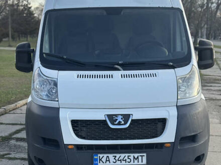 Пежо Boxer 2014 в Харькове на Automoto.ua Белый Пежо Boxer, объемом двигателя 2.2 л и пробегом 394 тыс. км за 8000 $, фото 1 на Automoto.ua