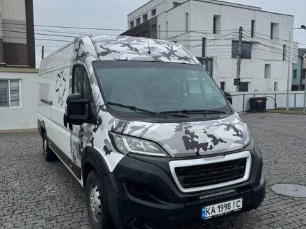 Белый Пежо Boxer, объемом двигателя 2.2 л и пробегом 177 тыс. км за 15500 $, фото 1 на Automoto.ua