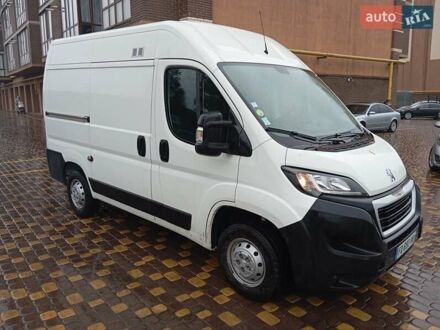 Белый Пежо Boxer, объемом двигателя 2.2 л и пробегом 176 тыс. км за 13600 $, фото 1 на Automoto.ua