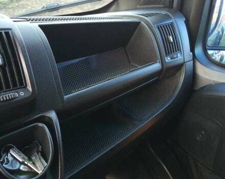 Чорний Пежо Boxer, об'ємом двигуна 2.2 л та пробігом 335 тис. км за 8800 $, фото 10 на Automoto.ua