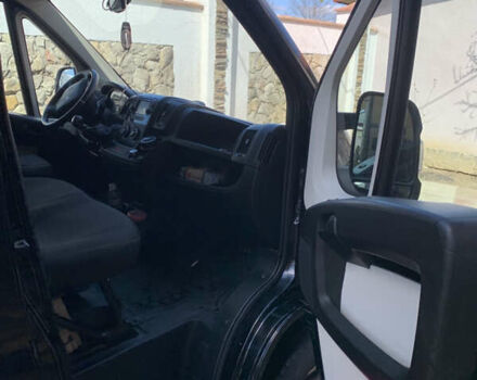 Чорний Пежо Boxer, об'ємом двигуна 2 л та пробігом 130 тис. км за 13500 $, фото 19 на Automoto.ua