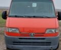 Красный Пежо Boxer, объемом двигателя 2.5 л и пробегом 290 тыс. км за 1200 $, фото 1 на Automoto.ua