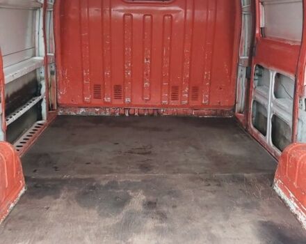 Красный Пежо Boxer, объемом двигателя 2.5 л и пробегом 290 тыс. км за 1200 $, фото 5 на Automoto.ua