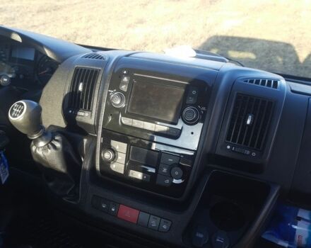 Красный Пежо Boxer, объемом двигателя 2 л и пробегом 155 тыс. км за 18000 $, фото 10 на Automoto.ua