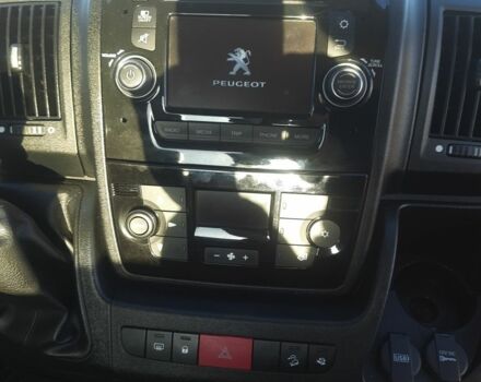 Красный Пежо Boxer, объемом двигателя 2 л и пробегом 155 тыс. км за 18000 $, фото 7 на Automoto.ua