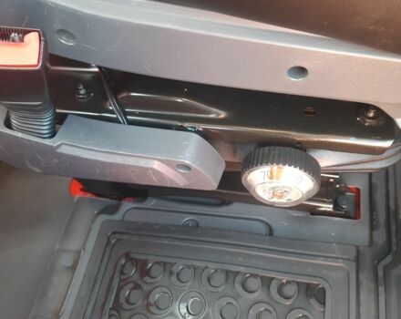 Красный Пежо Boxer, объемом двигателя 2 л и пробегом 155 тыс. км за 18000 $, фото 14 на Automoto.ua