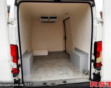 Пежо Boxer, объемом двигателя 2 л и пробегом 309 тыс. км за 13500 $, фото 4 на Automoto.ua