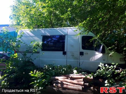 Пежо Boxer 2002 в Чернигове на Automoto.ua Пежо Boxer, объемом двигателя 2.8 л и пробегом 370 тыс. км за 3000 $, фото 1 на Automoto.ua