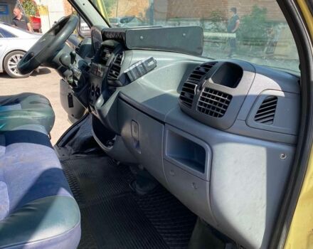 Желтый Пежо Boxer, объемом двигателя 2.8 л и пробегом 300 тыс. км за 4523 $, фото 2 на Automoto.ua