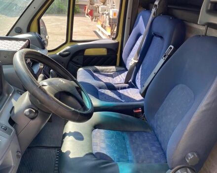 Желтый Пежо Boxer, объемом двигателя 2.8 л и пробегом 300 тыс. км за 4523 $, фото 1 на Automoto.ua