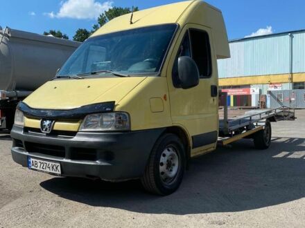 Желтый Пежо Boxer, объемом двигателя 2.8 л и пробегом 300 тыс. км за 4523 $, фото 1 на Automoto.ua