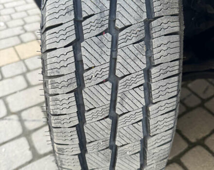 Сірий Пежо Boxer, об'ємом двигуна 2 л та пробігом 240 тис. км за 21900 $, фото 3 на Automoto.ua