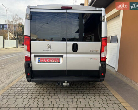 Сірий Пежо Boxer, об'ємом двигуна 2 л та пробігом 240 тис. км за 21900 $, фото 7 на Automoto.ua