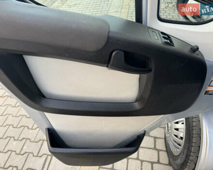 Сірий Пежо Boxer, об'ємом двигуна 2 л та пробігом 240 тис. км за 21900 $, фото 18 на Automoto.ua