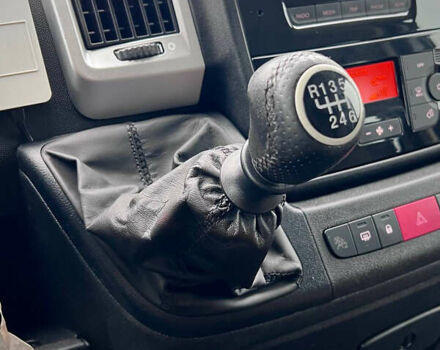 Серый Пежо Boxer, объемом двигателя 2.2 л и пробегом 130 тыс. км за 22300 $, фото 34 на Automoto.ua