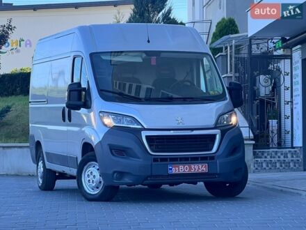 Серый Пежо Boxer, объемом двигателя 2.3 л и пробегом 153 тыс. км за 16470 $, фото 1 на Automoto.ua