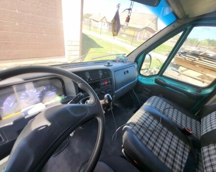 Зеленый Пежо Boxer, объемом двигателя 2.5 л и пробегом 300 тыс. км за 2000 $, фото 3 на Automoto.ua