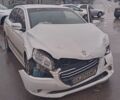Белый Пежо Другая, объемом двигателя 1.2 л и пробегом 200 тыс. км за 3500 $, фото 1 на Automoto.ua