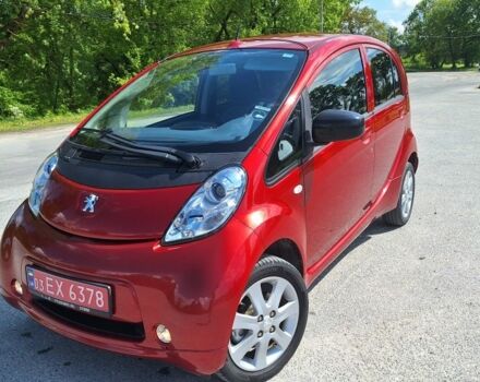 Красный Пежо Другая, объемом двигателя 0 л и пробегом 54 тыс. км за 5300 $, фото 2 на Automoto.ua