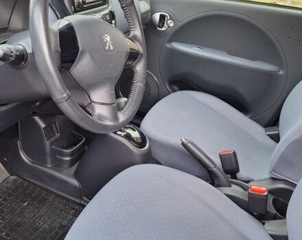 Красный Пежо Другая, объемом двигателя 0 л и пробегом 54 тыс. км за 5300 $, фото 4 на Automoto.ua